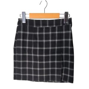 **4/$20** Garage Window Pane Black/White Mini‎ Skirt Zip Back NWOT Size Small
